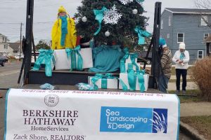 Shipbottom TEAL Float Christmas Parade 2021 5