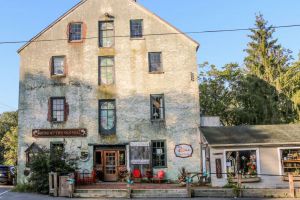 Allentown Nj Ribbon Old Building